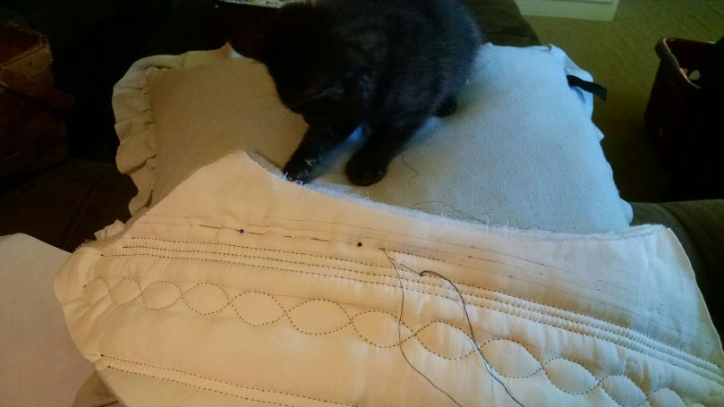 The Farming Daughter: The "Bess" Bonnet ( https://thefarmingdaughter.com/2016/01/13/the-bess-bonnet/) 3